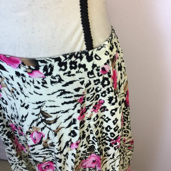 Neeru Kumar Maxi Skirt Sz S Womans White Black Pink Animal Floral Elastic Waist - Picture 13 of 14